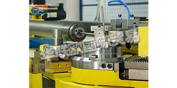 SENIOR-AEROSPACE-ERMETO是流體傳輸組件的領(lǐng)先供應(yīng)商，其產(chǎn)品質(zhì)量得到認(rèn)可。  　　Ermeto存在于不同的細(xì)分市場：航空航天，海運(yùn)，國防和各種行業(yè)。