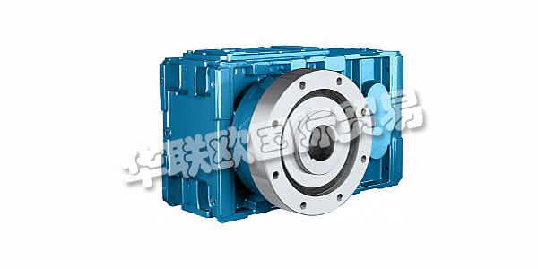 PIV DRIVES 是全球知名的機(jī)械齒輪裝置生產(chǎn)商，產(chǎn)品廣泛應(yīng)用于塑料和橡膠領(lǐng)域。自1928年成立于德國(guó)，他們是建造齒輪箱的專家，可滿足現(xiàn)代工業(yè)的苛刻要求 - 在質(zhì)量，可靠性，卓越性能和預(yù)期壽命方面。這些只是PIV產(chǎn)品聲譽(yù)卓著的主要原因，另一個(gè)是著名的“德國(guó)制造”方法。