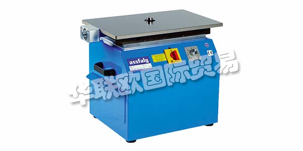德國(guó)ASSFALG主要產(chǎn)品：ASSFALG磨床、磨邊機(jī)、倒角機(jī)、銑邊機(jī)等。ASSFALG公司的歷史始于1932年，當(dāng)時(shí)的老板Ronald Assfalg的祖父和Junior Christian Assfalg的曾祖父已經(jīng)建立了Assfalg業(yè)務(wù)。他從第二次世界大戰(zhàn)后高度需求的工具開(kāi)始。工具和工具機(jī)器在金屬加工行業(yè)中得到廣泛應(yīng)用，因此Assfalg在其程序中包括倒角和去毛刺機(jī)器。從現(xiàn)在起Assfalg的發(fā)展，牛逼，他的ACE金屬，因?yàn)榧夹g(shù)要求和機(jī)器的spezialisations占了上風(fēng)。