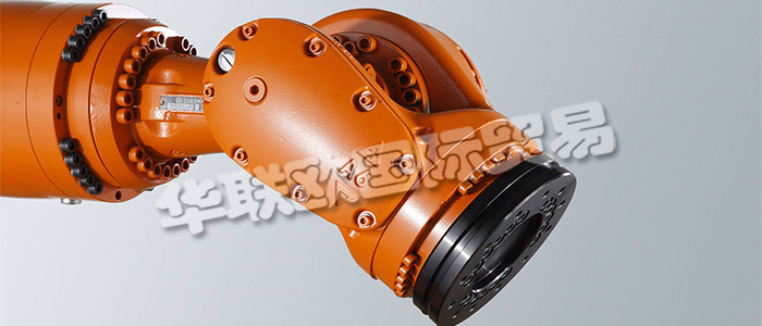 沖壓是指靠沖床和沖壓模具以及沖壓機(jī)器人對板材、帶材等材料施加外力,使之產(chǎn)生塑性變形或分離,獲得所需形狀和尺寸工件的成形加工方法。德國KUKA是國際知名的沖壓機(jī)器人制造商，下文為您介紹KUKA沖壓機(jī)器人。