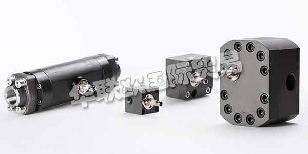 傳感器是一種檢測裝置，能感受到被測量的信息，并能將感受到的信息，按一定規(guī)律變換成為電信號或其他所需形式的信息輸出，以滿足信息的傳輸、處理、存儲、顯示、記錄和控制等要求。傳感器在我們生活中的應(yīng)用范圍很廣，種類也繁多，大到一輛汽車，小到一個智能手環(huán)。下文為您介紹MARPOSS傳感器3602220005。